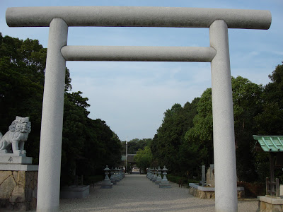 淡路島のパワースポット「伊弉諾神宮（いざなぎじんぐう）」にお参り